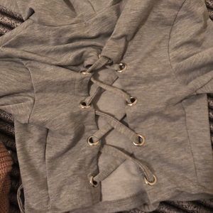 hoodie with cutout tie on back